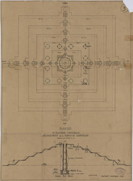 Bakong - 1e enc., pyramide et puits central: dégagement, plan d'ensemble et coupe EO (Coupe, Plan).